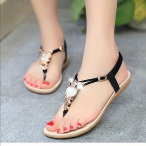 Owl Pendant Sandals 🩴